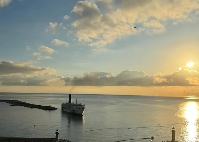 Casa Mare Bel Appartement, Vue Et Vieux Port Citadelle דירה