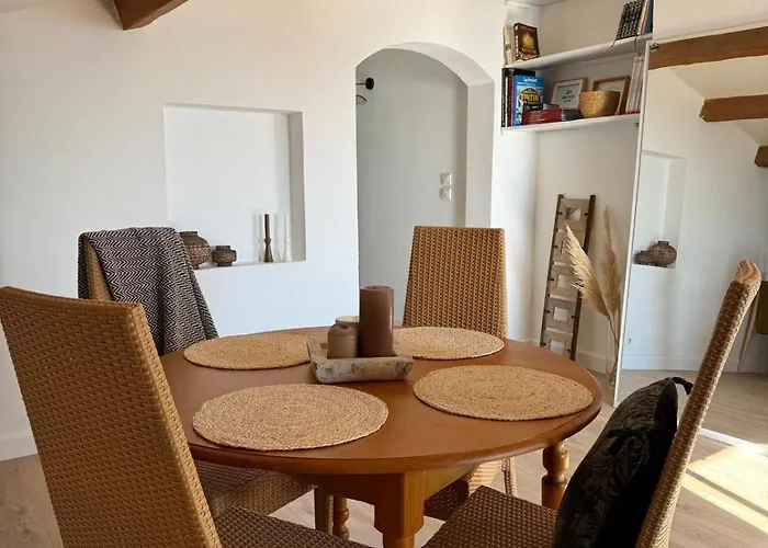 Casa Mare Bel Appartement, Vue Et Vieux Port Citadelle דירה