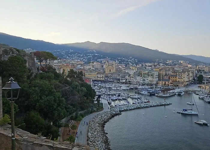 Casa Mare Bel Appartement, Vue Et Vieux Port Citadelle * בסטיה